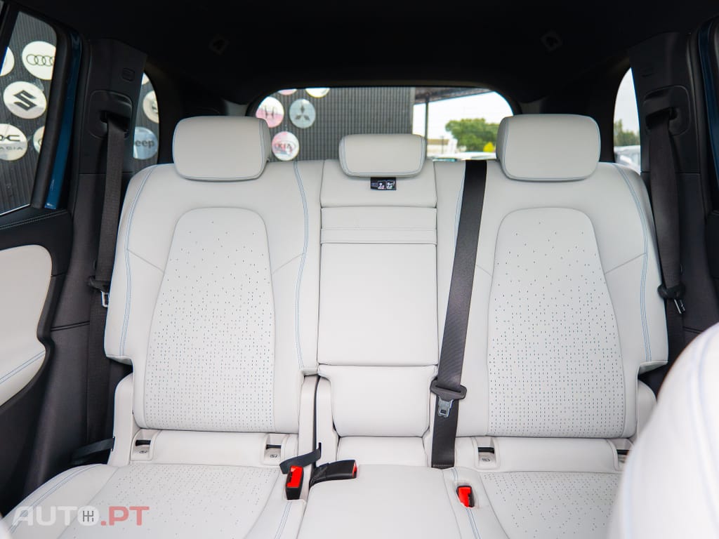 Mercedes-Benz EQB 350 4Matic Edition