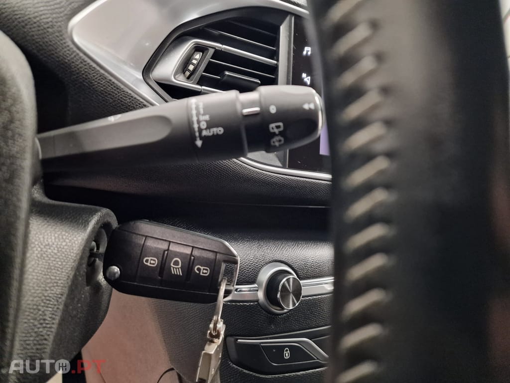 Peugeot 308 SW 1.6 BlueHDi Style