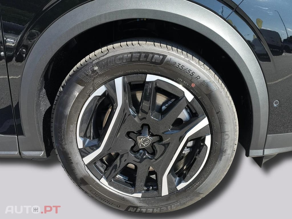Peugeot E-5008 73 kWh Allure  I.V.A DEDUTÍVEL
