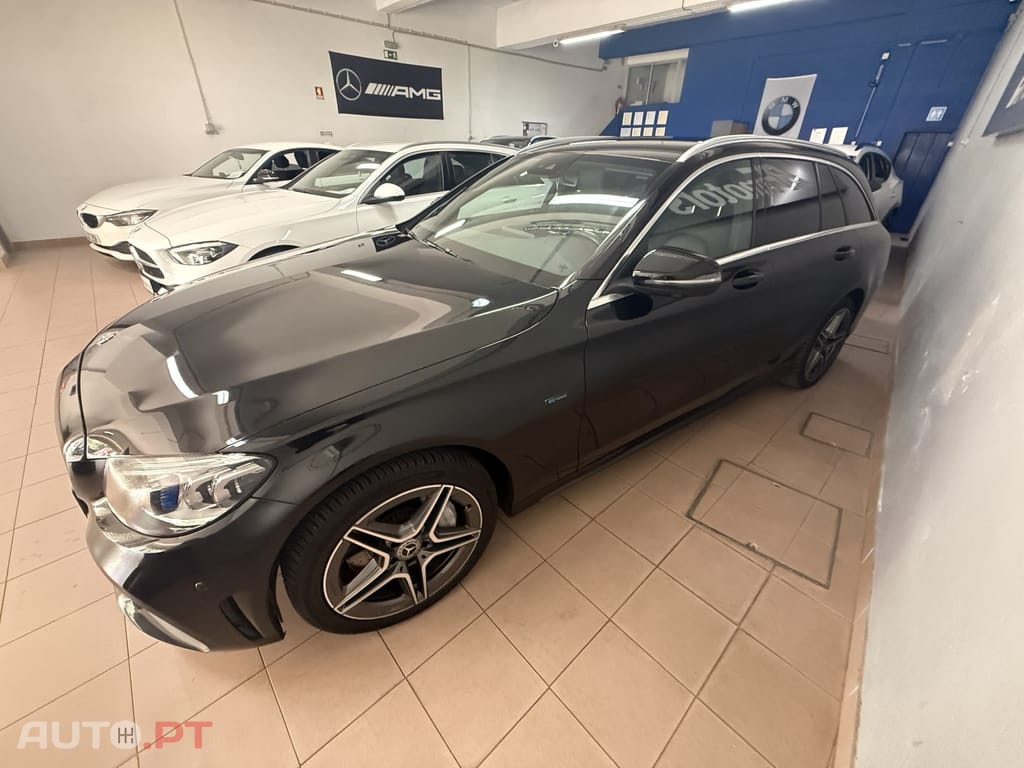 Mercedes-Benz C 300 de AMG Line