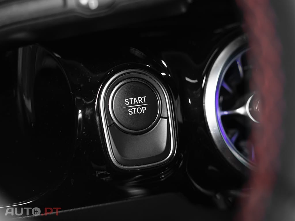 Mercedes-Benz EQA 250 AMG Line