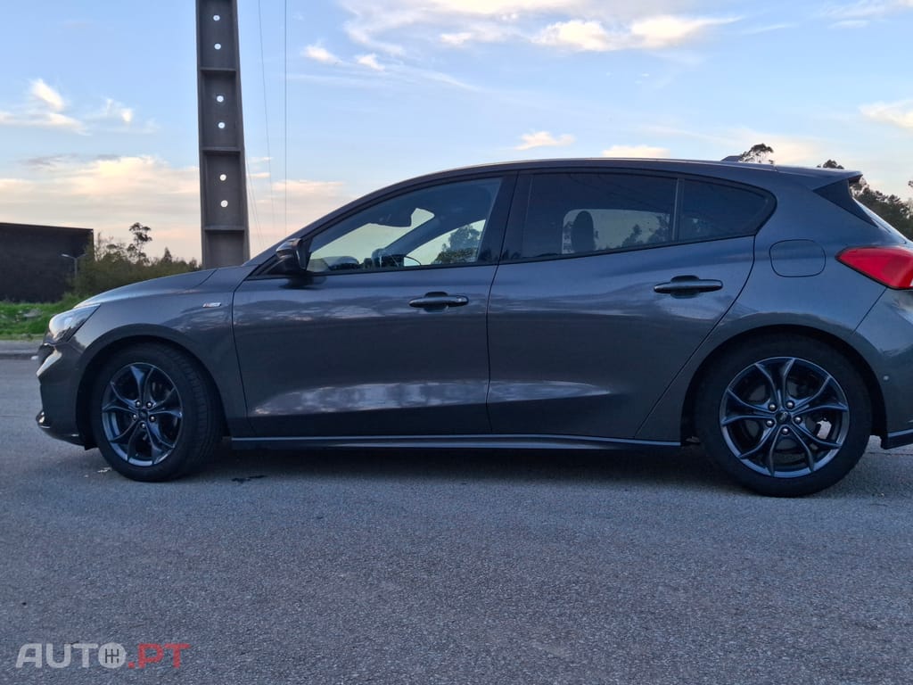 Ford Focus ST-Line