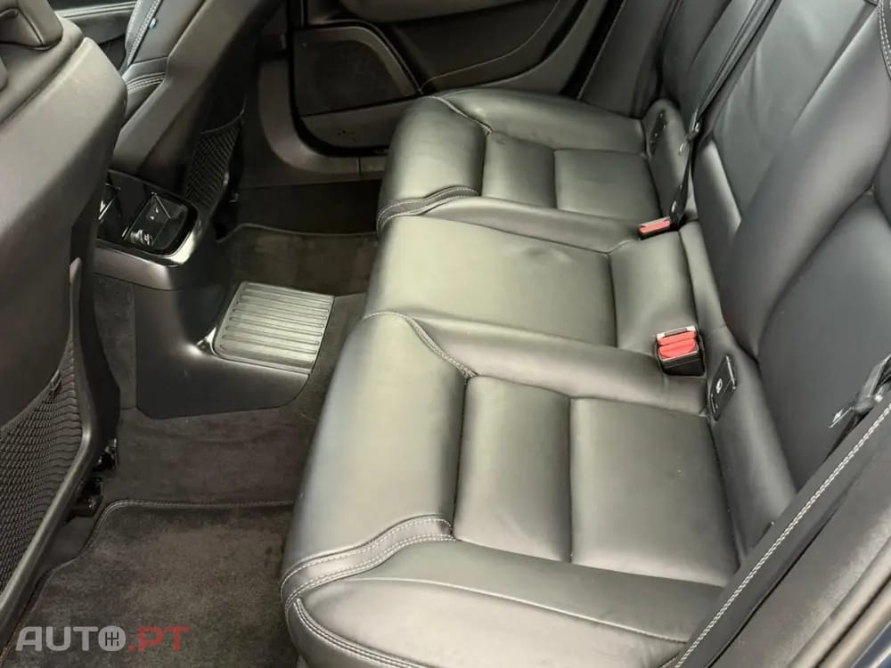 Volvo S90 T8 TWIN ENGINE