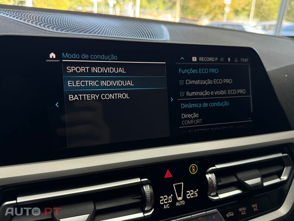BMW 320 e Touring Auto