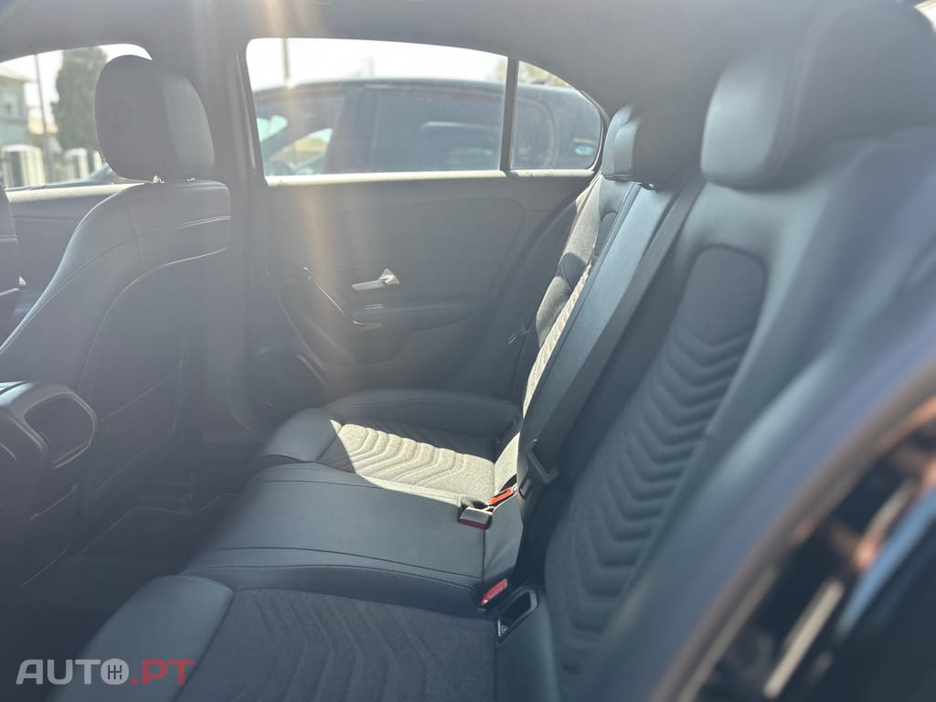 Mercedes-Benz A 180 D PROGRESSIVE