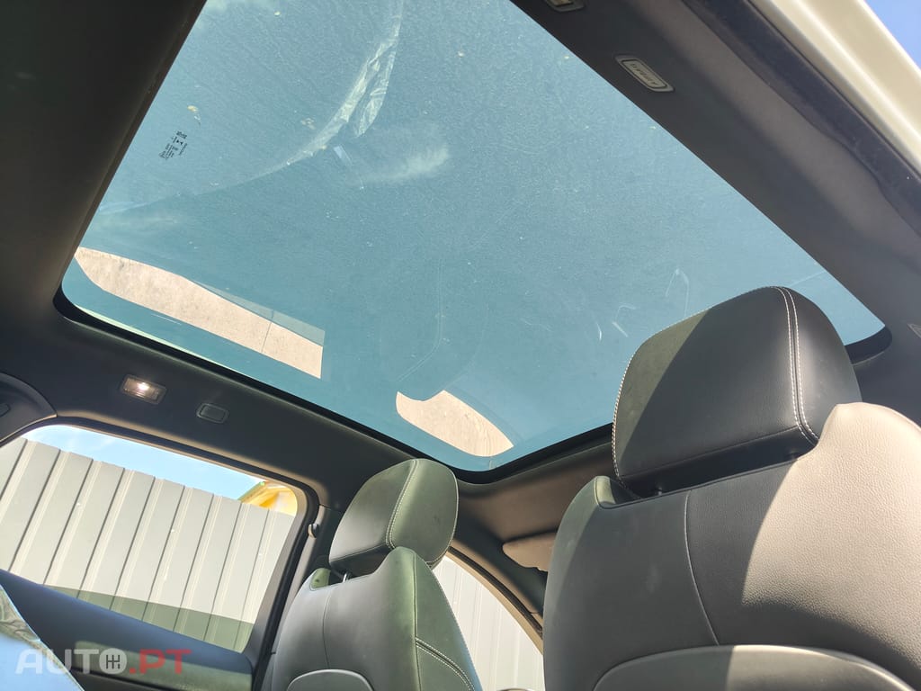Jaguar E-Pace S dynamic