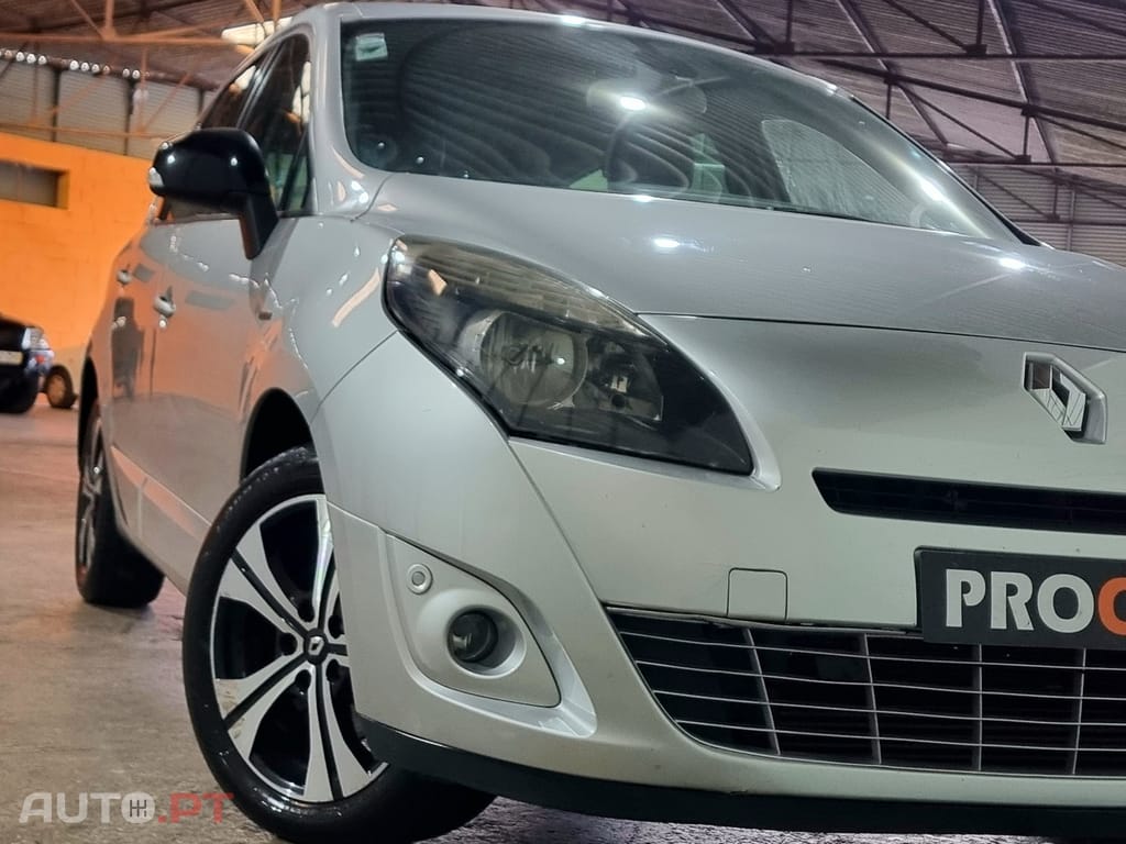 Renault Grand Scénic 1.5 dCi Bose Edition 7L