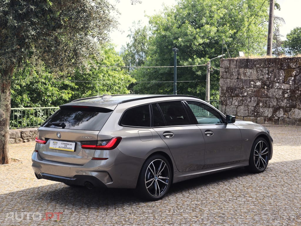 BMW 330 e Touring Pack M Auto.