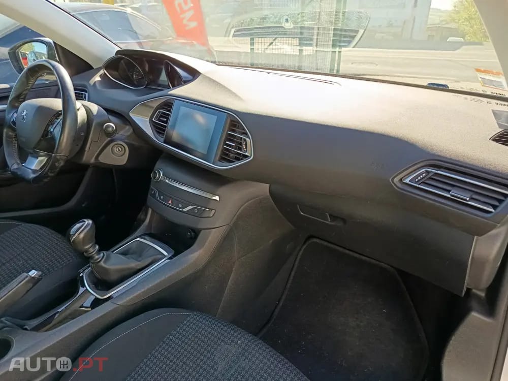 Peugeot 308 1.5 BlueHDi Active
