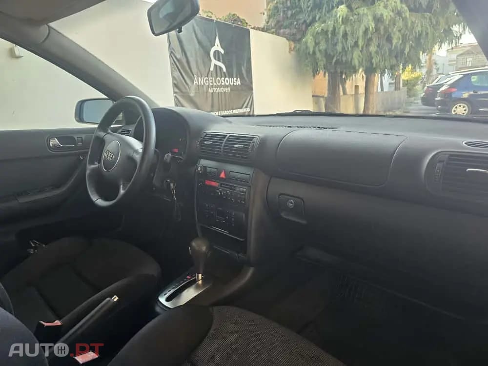 Audi A3 Sportback 1.6 Ambiente Tip.