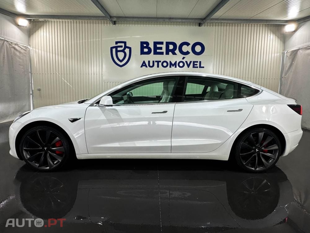 Tesla Model 3 Performance Dual Motor AWD