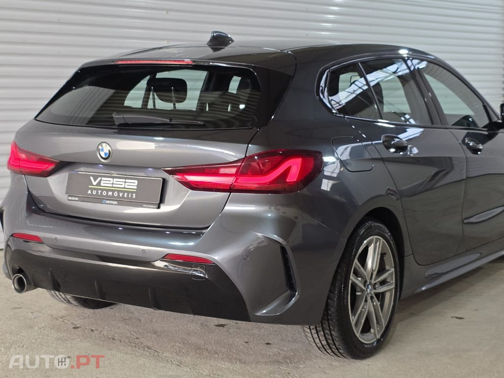 BMW 116 d Pack Desportivo M