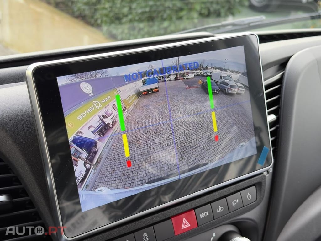 Iveco Daily 35 C 180  L 5  H 3