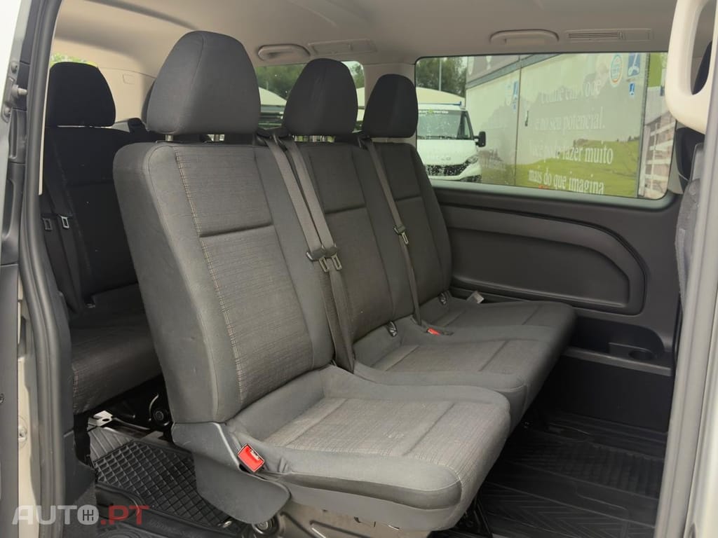 Mercedes-Benz Vito 9 LUGARES