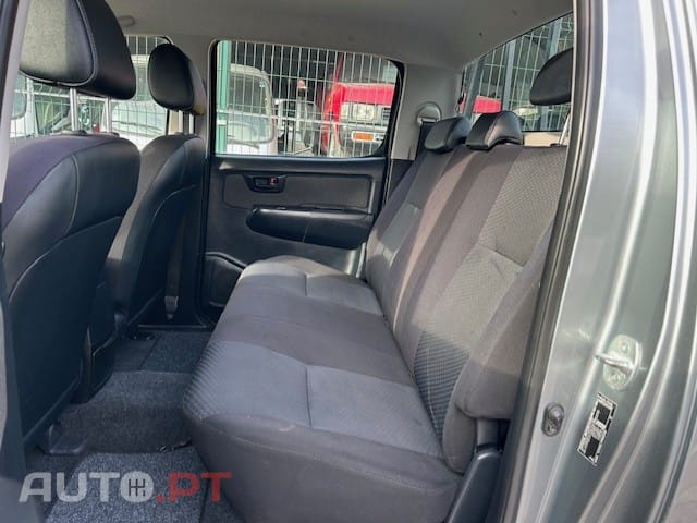 Toyota Hilux 4x4 2.5D-4D