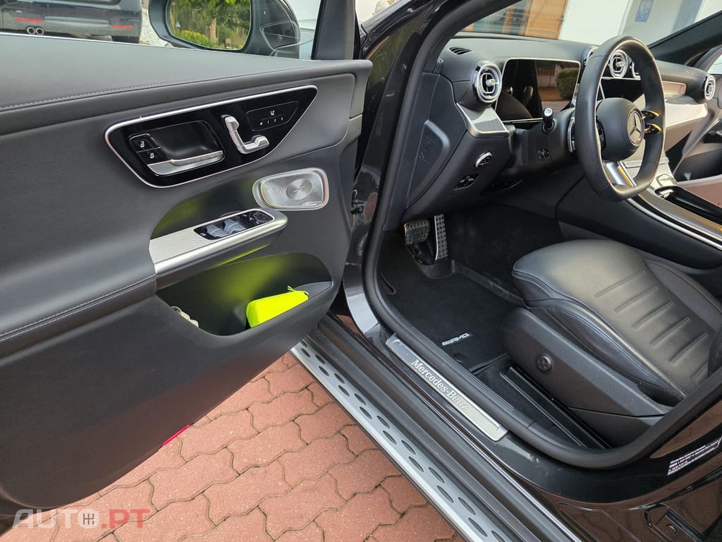 Mercedes-Benz GLC 300 de Coupé 4MATIC AMG