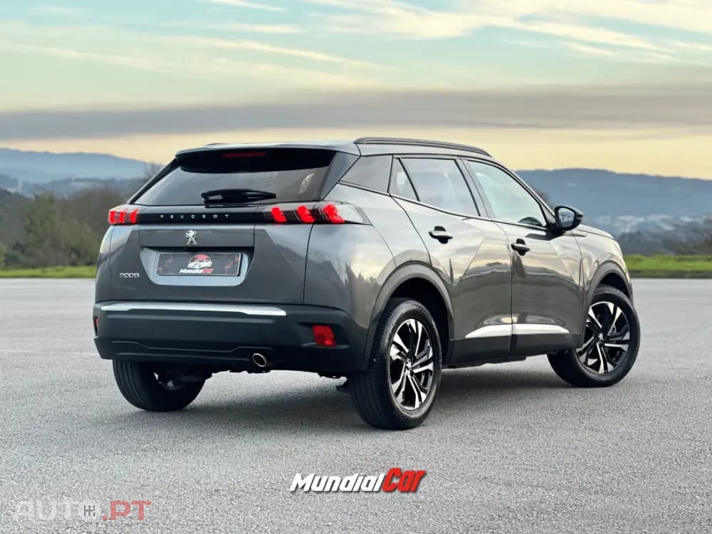 Peugeot 2008 1.5 BlueHDi Allure EAT8
