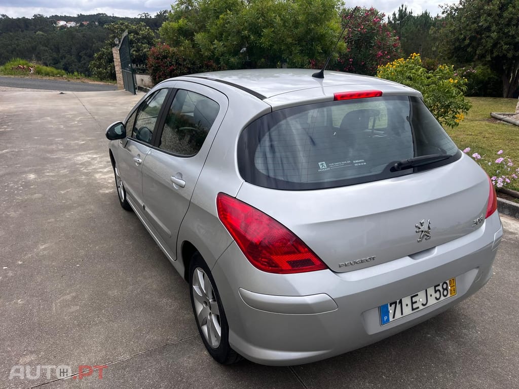 Peugeot 308 1.6 HDI 110cv