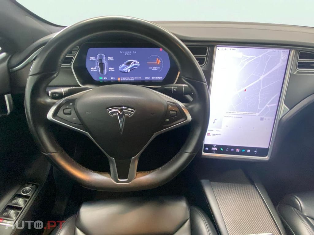 Tesla Model S 75D AWD