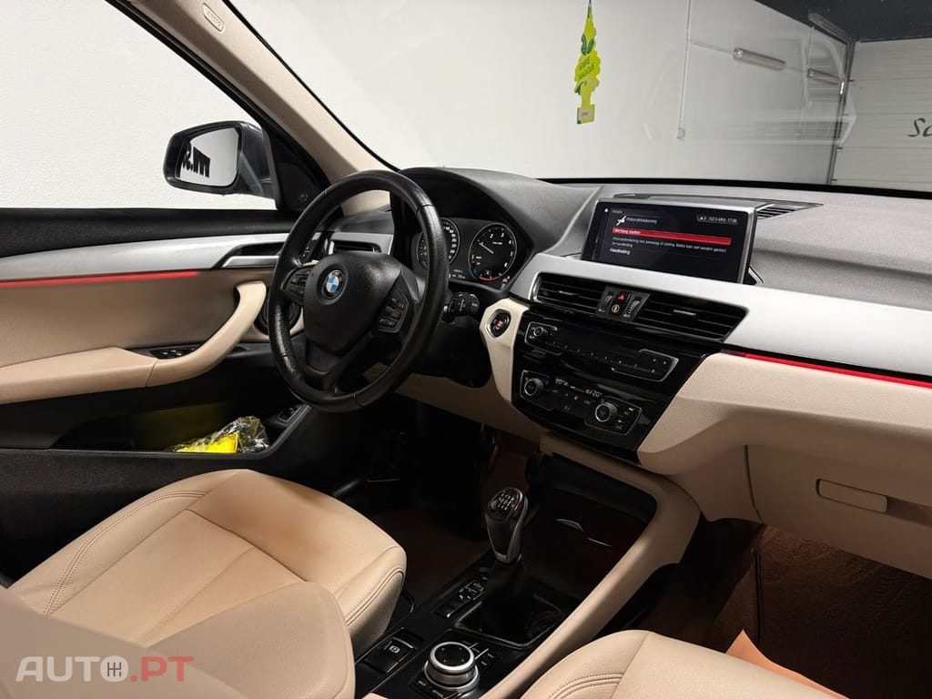 BMW X1 16 d sDrive Advantage