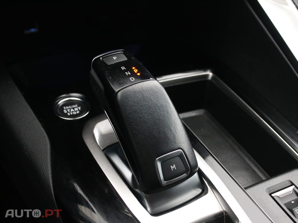 Peugeot 3008 1.2 PureTech Allure Pack EAT8