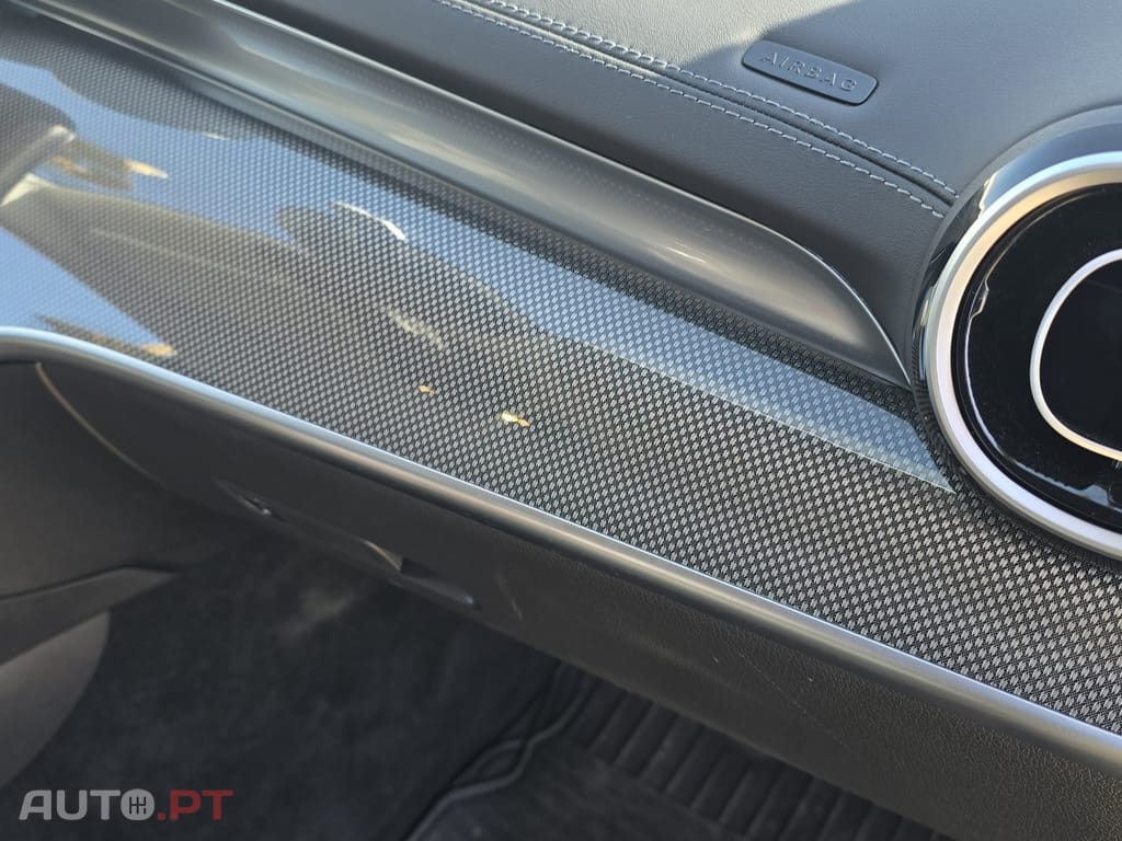 Mercedes-Benz C 300 e AMG Line