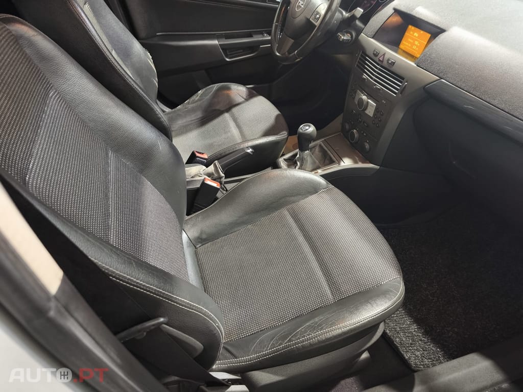 Opel Astra Caravan 1.7 CDTi Cosmo