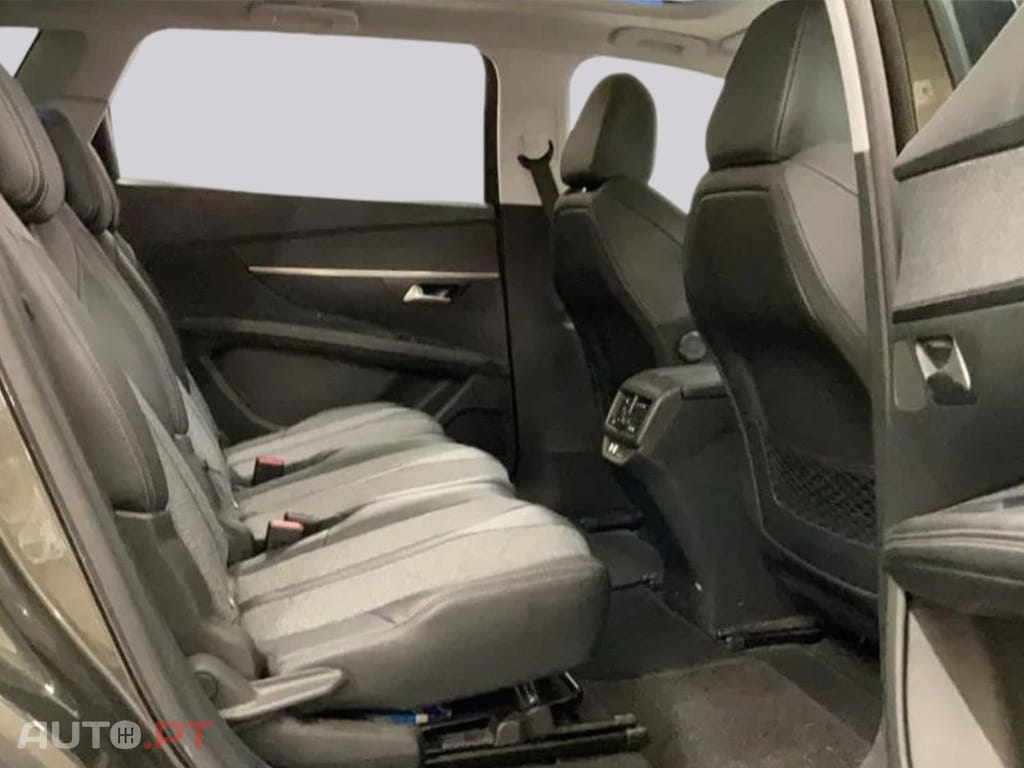 Peugeot 5008 1.2 Allure 7L