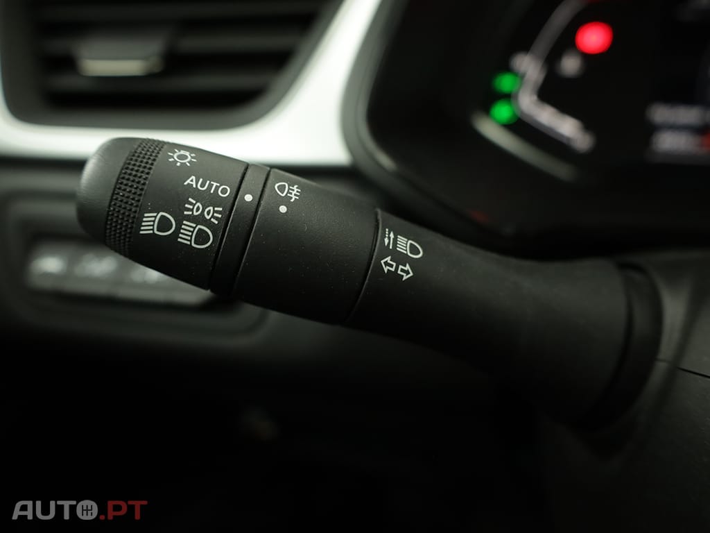 Renault Captur Captur 1.0 TCe Techno Bi-Fuel — fotografia 17