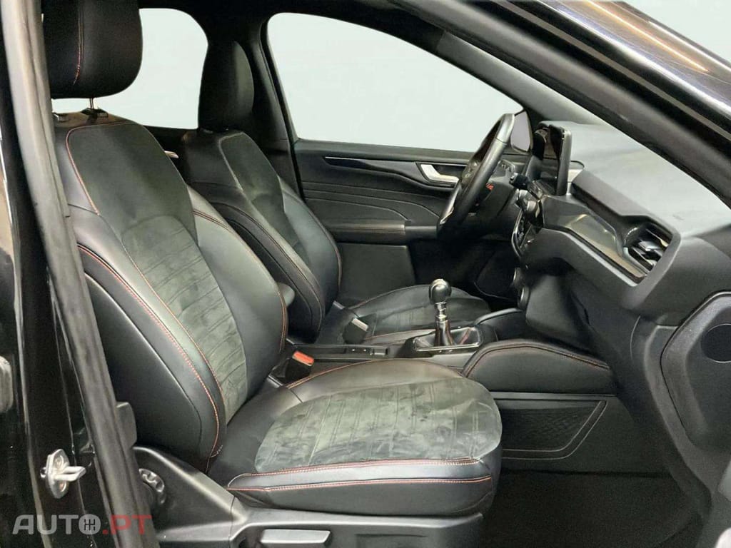 Ford Kuga 1.5 EcoBoost ST-Line