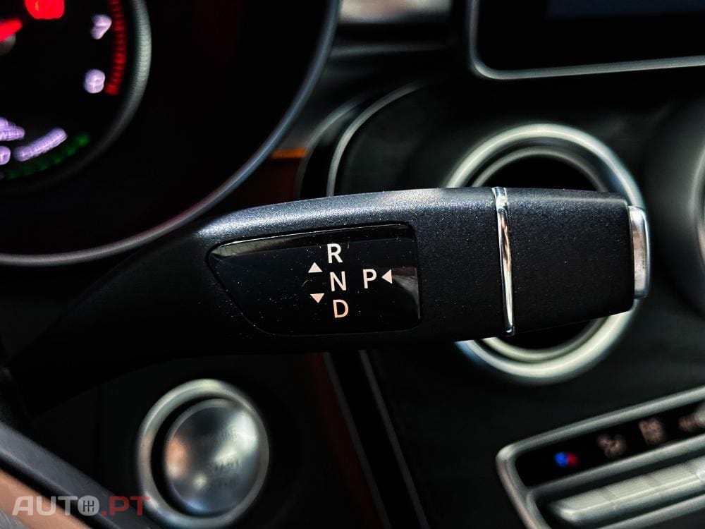 Mercedes-Benz C 350 e 7G-TRONIC AMG Line