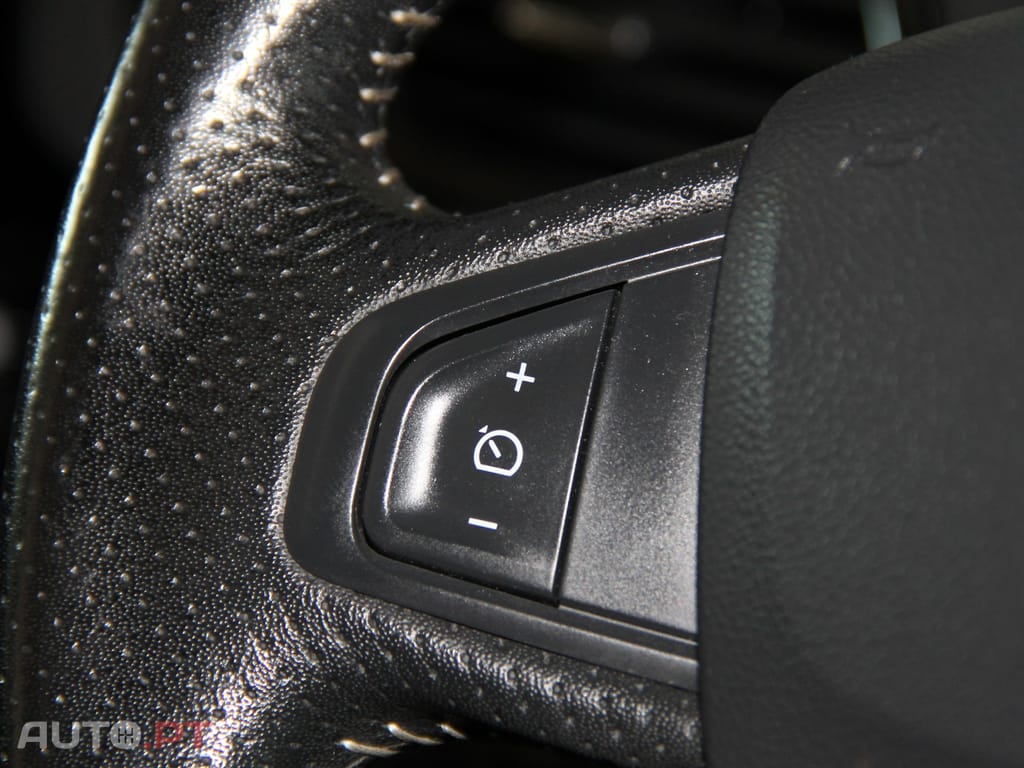 Renault Scénic 1.6 dCi B.Edition — fotografia 15