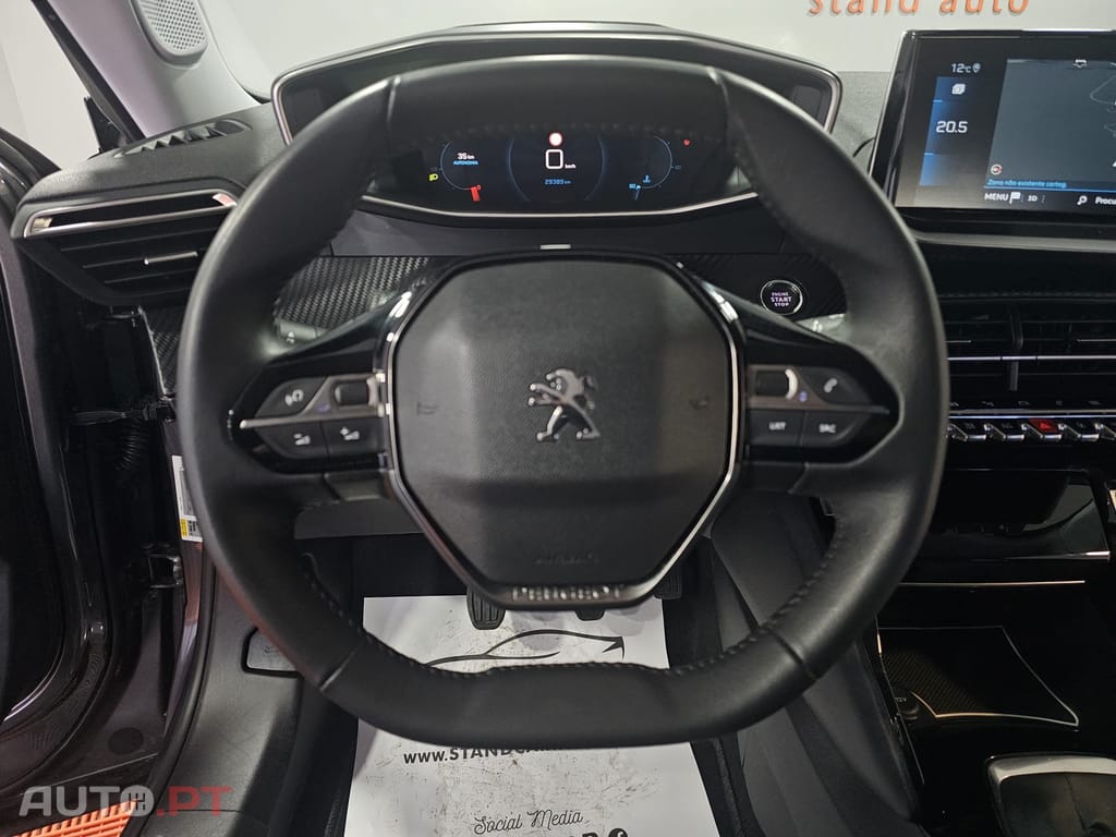 Peugeot 2008 1.2 PureTech Allure