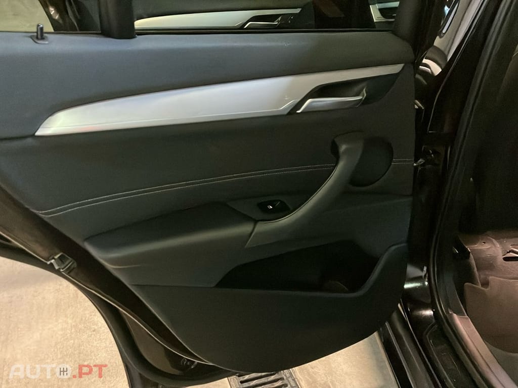 BMW X1 16 d sDrive Line Sport