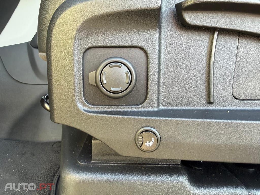 Land Rover Defender 2.0 D 110 AWD S