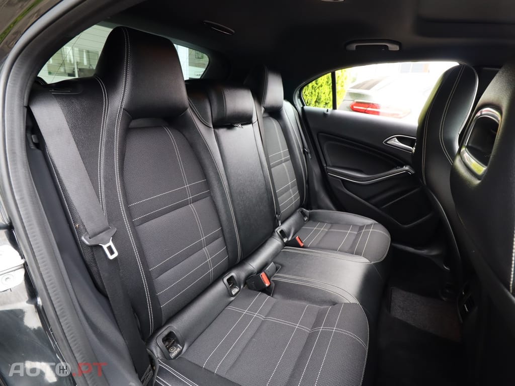 Mercedes-Benz A 200 CDI 4Matic 7G-DCT Urban