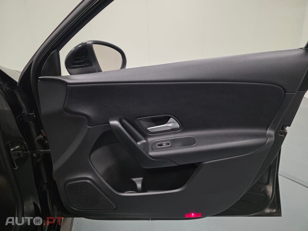 Mercedes-Benz A 250 e Style Plus