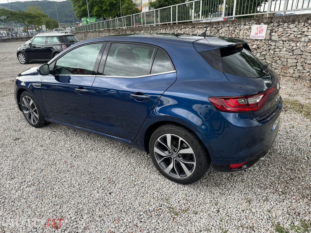 Renault Mégane ENERGY dCi 110 EDC INTENS
