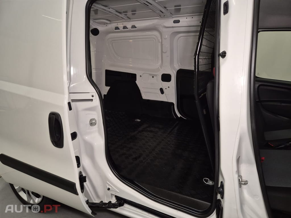 Fiat Doblo 1.3 M-jet  MAXI