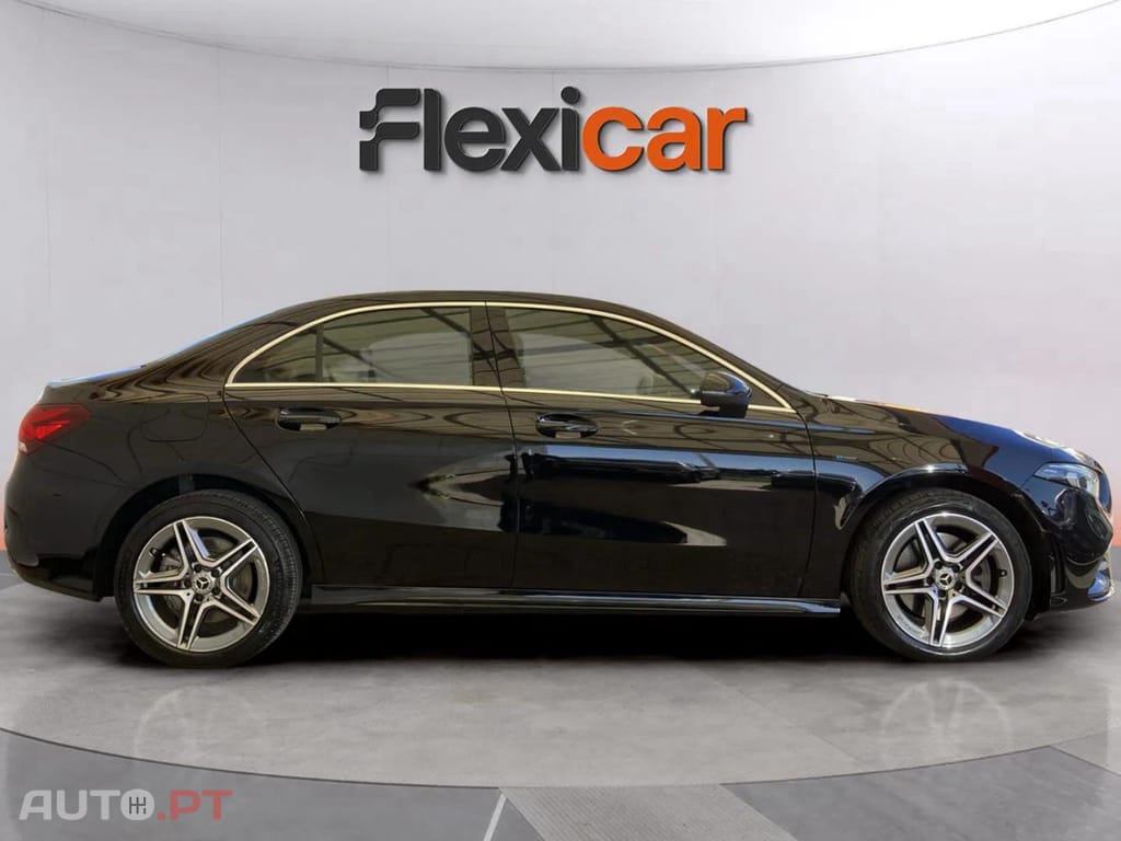 Mercedes-Benz A 250 Limousine e AMG Line