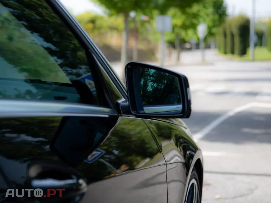 Mercedes-Benz E 220 BlueTEC 9G-TRONIC Avantgarde