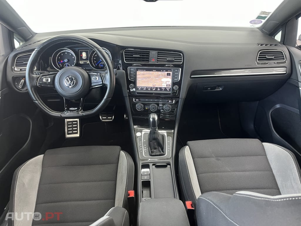 Volkswagen Golf 2.0 TSI R DSG