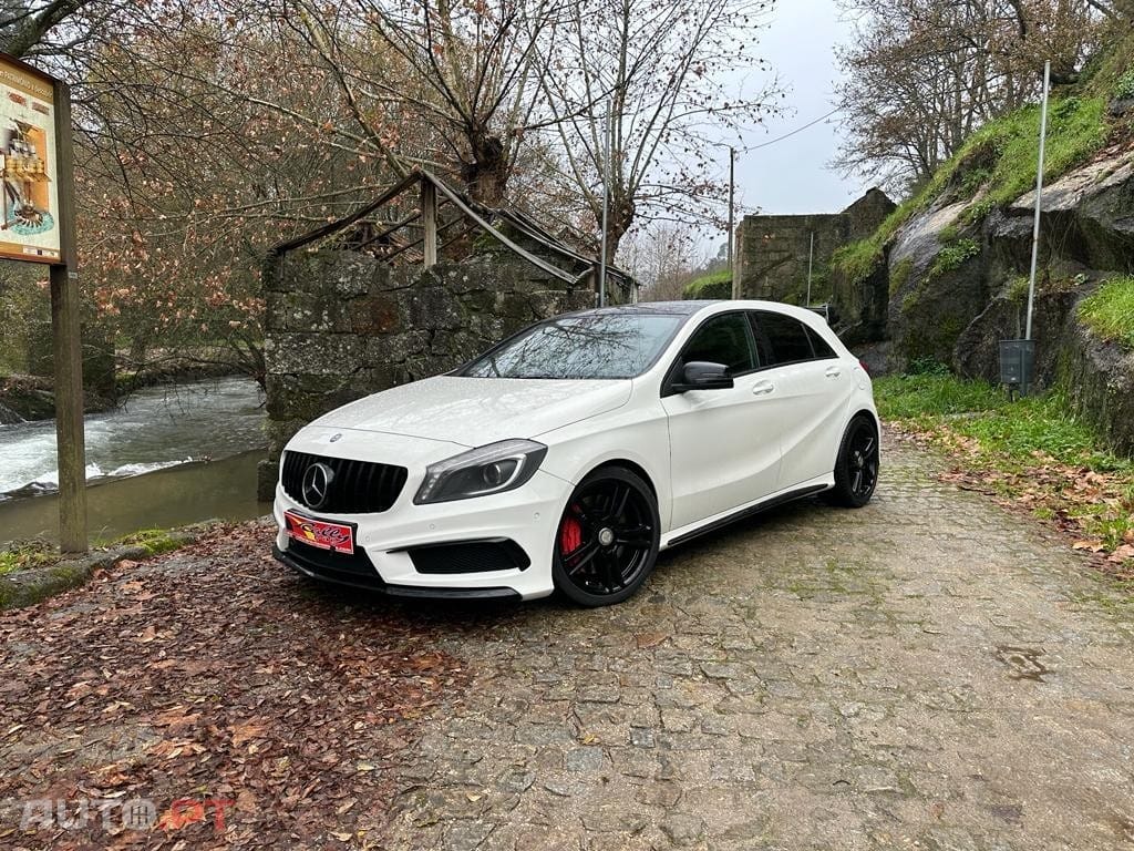 Mercedes-Benz A 45 AMG 4Matic Speedshift 7G-DCT Edition 1
