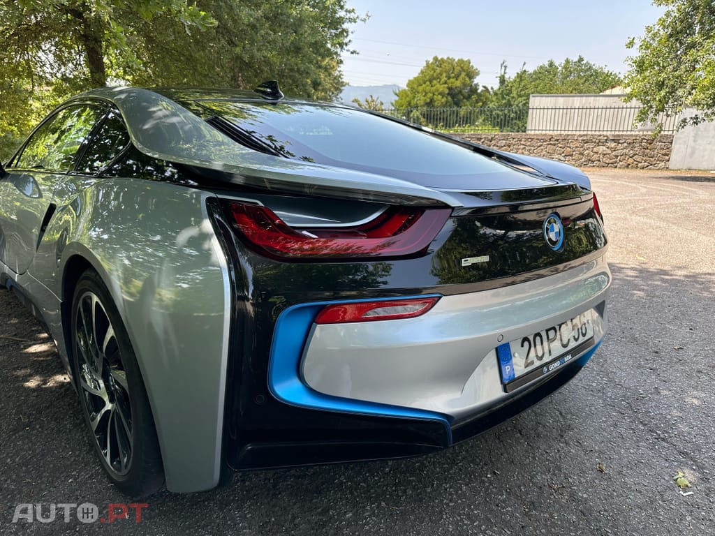 BMW i8 Standard 362cv