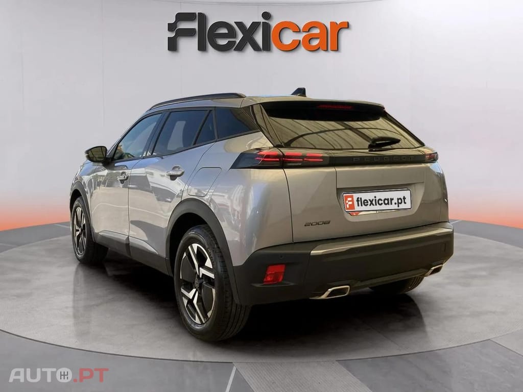 Peugeot 2008 1.2 PureTech Allure EAT8