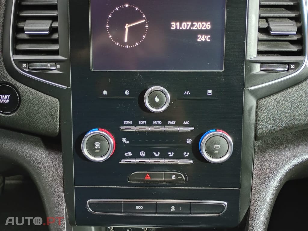 Renault Clio Outro