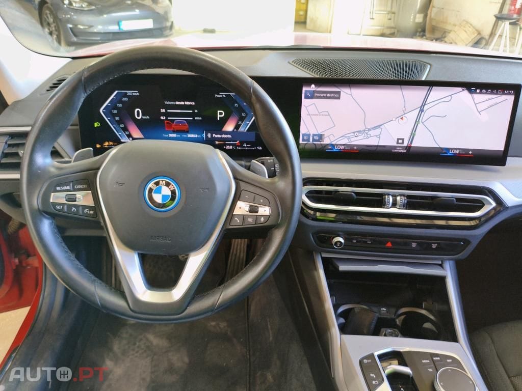 BMW 320 e Auto