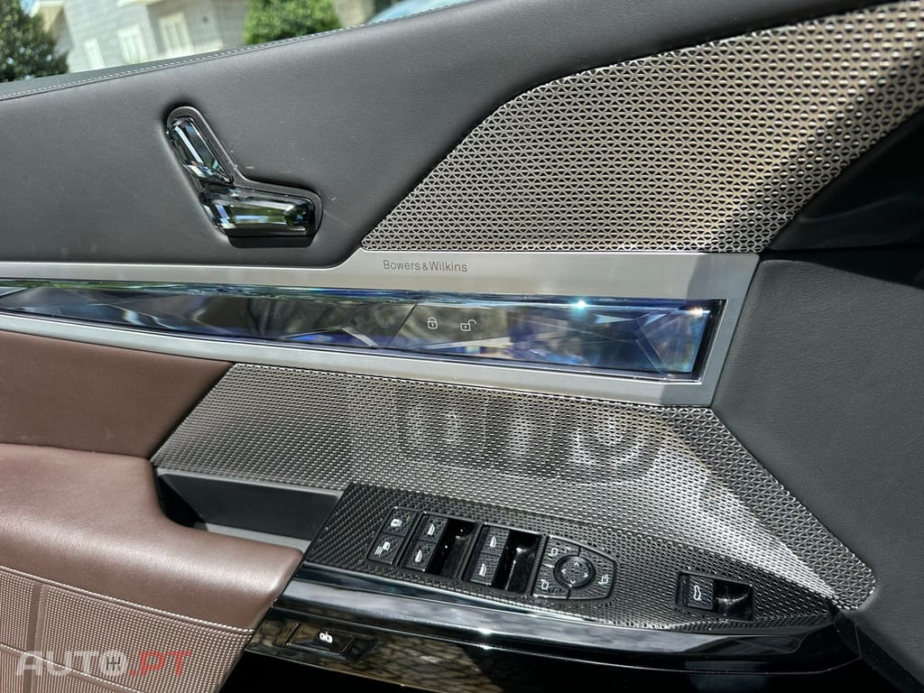 BMW i7 xDrive60 Pack Desportivo M