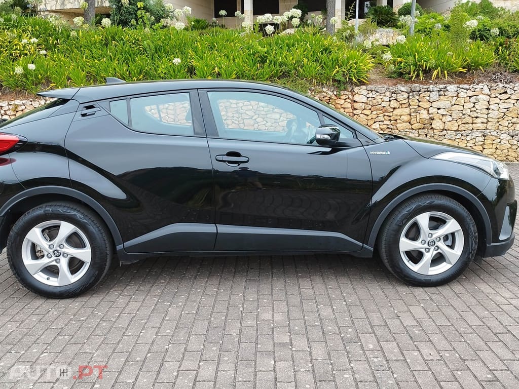 Toyota C-HR 1.8 Hybrid Comfort