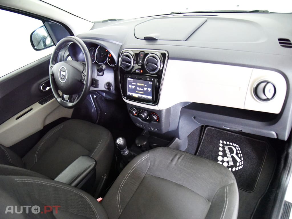Dacia Lodgy 1.5DCI PRESTIGE 7L
